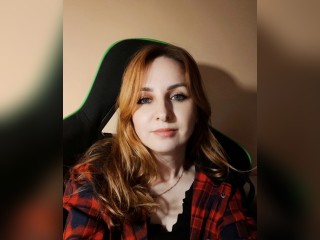 Visit LisaBlonde profile