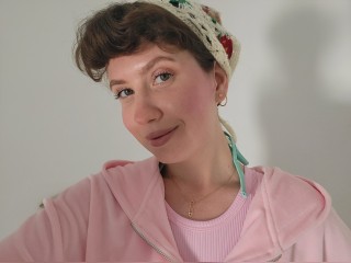 View Mesnice profile in Glamour Girls category