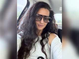Visit Jassmine profile