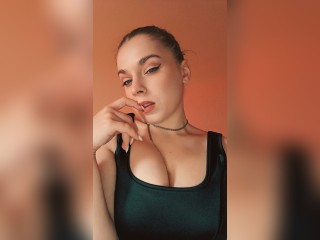 Visit Miralyn profile