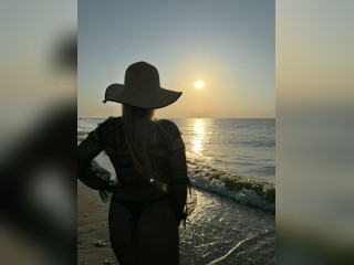 Visit FitnessGirl profile