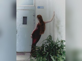 View sweetiefoxxxy profile in Girls - A Little Shy category