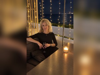 Visit IvoryLace profile
