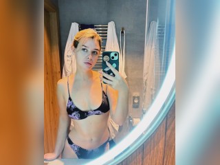 Visit IvoryFox profile
