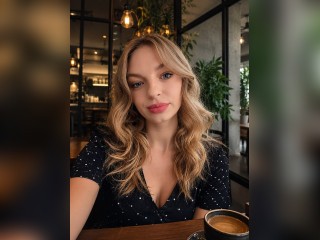 Visit QueenVibes profile