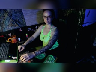 Visit LisaFoxy profile