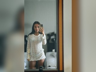 Visit Emiliaaa profile