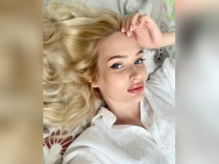 Visit MissLunar profile