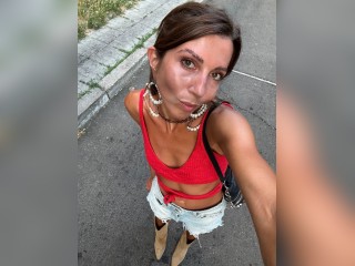 Visit Saelia profile