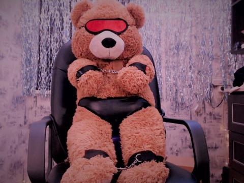 Find your cam match with CleopatraWild: Glasses