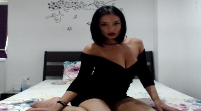 Adult webcam chat with PlayfulAnna30: Penetration