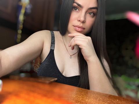 Adult chat with stunningirl: JOI