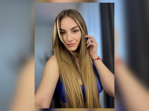 Watch cammodel AnnieLaBlondie: Ask about my Hobbies