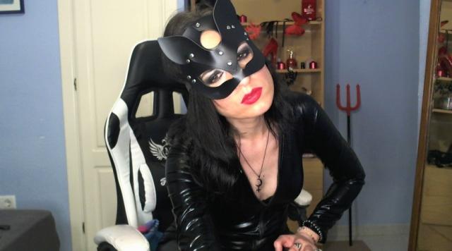 Webcam chat profile for BlackMoonLilith: Lace