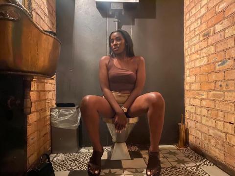 Why not cam2cam with RareBlckDiamond: Ask about my other activities