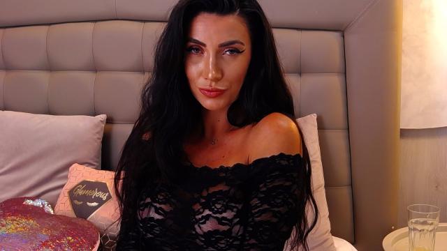 Explore your dreams with webcam model StephanyMilan: Ask about my other interests