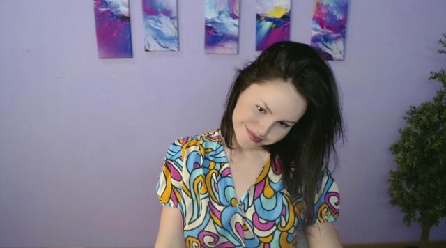 Welcome to cammodel profile for VickyGold: Strip-tease