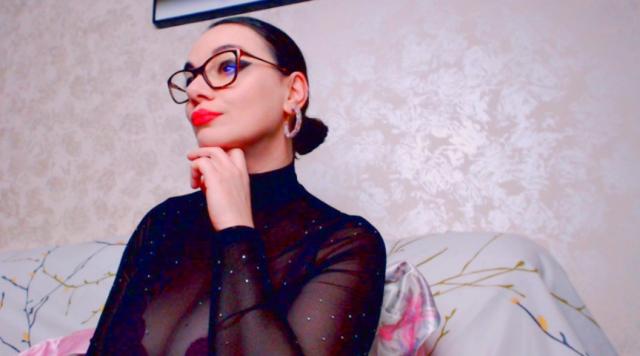 Connect with webcam model The1Godess: Slaves