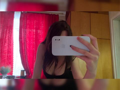 Find your cam match with Victoria18