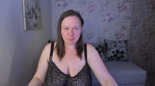 Start video chat with KellyPerfection: Role playing