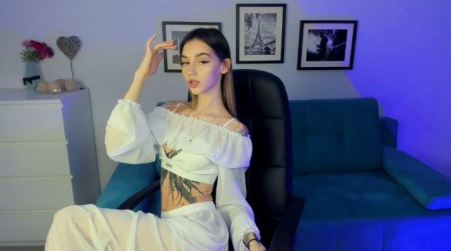 Adult chat with SophieKiss: Lingerie & stockings