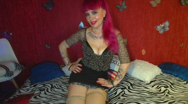 Adult webcam chat with AnalBlondeSexx: Mistress