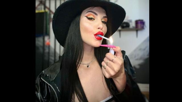 Why not cam2cam with LeaNoire: Smoking
