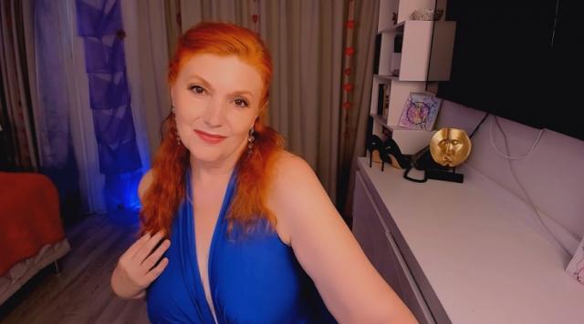 Connect with webcam model AlmaZx: Squirting