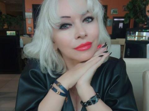 Adult webcam chat with KleopatraX: Leather