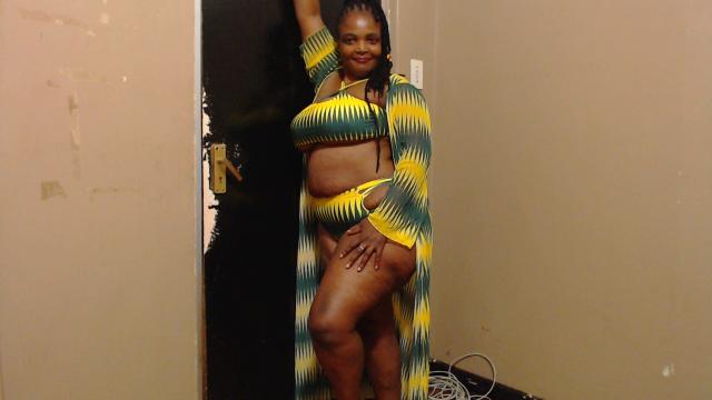 Welcome to cammodel profile for Ebonywildass: Toys