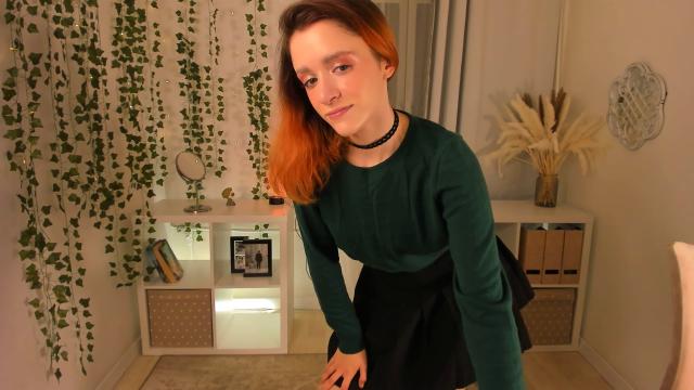 Webcam chat profile for FrancescaSmit: Squirting