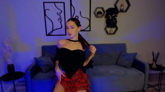 Why not cam2cam with SophieKiss: Piercings & tattoos