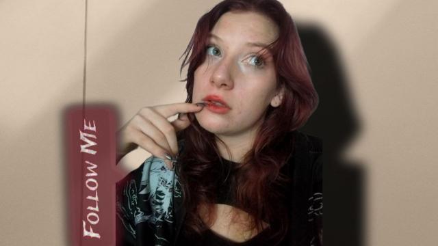 Adult chat with LilyNord: Strip-tease