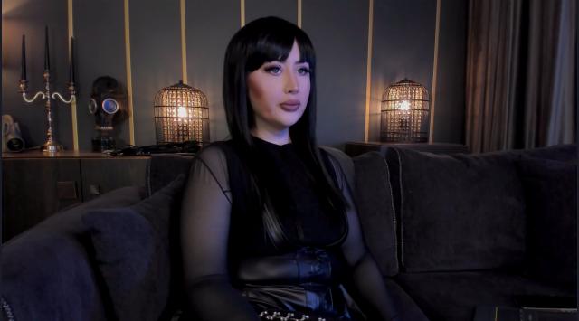 Adult chat with DeannaDevon: Leather