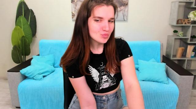 Adult chat with BonnieFlower: Nails