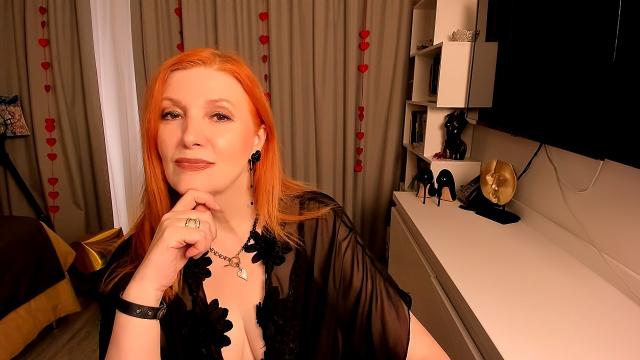 Why not cam2cam with AlmaZx: Mistress