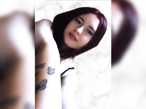 Welcome to cammodel profile for SweetKitty19