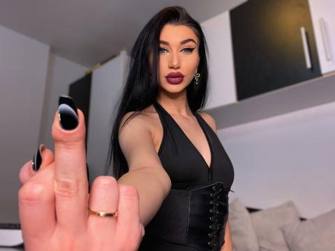 Connect with webcam model AmandaBlaze: Legs, feet & shoes