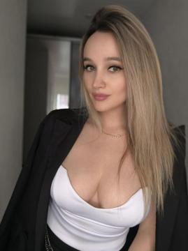 Visit 0BabyBlonde profile