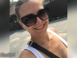 KissGirl