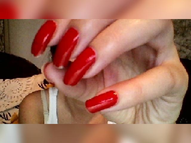 Why not cam2cam with DANGEROUSHOT: Nails