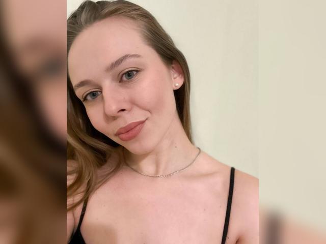 Why not cam2cam with Shine1girl: Strip-tease