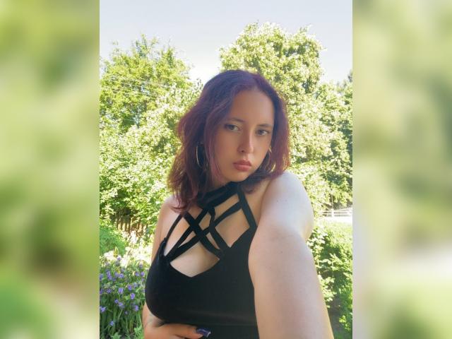 Watch cammodel SweetKitty19