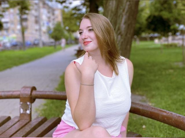 Why not cam2cam with Daisycandy: Ask about my Hobbies