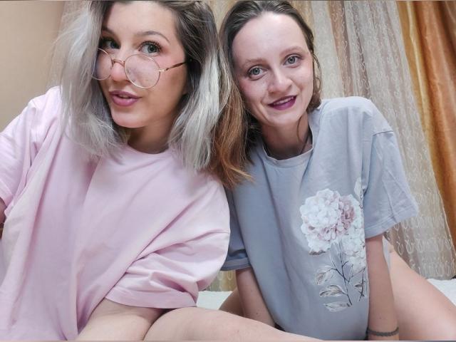 Adult chat with ParadisexXX: Nails