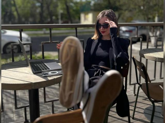Adult webcam chat with YourSweetCat: Travel