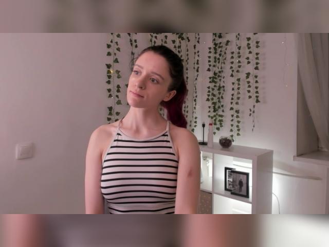 Find your cam match with FrancescaSmit: Mistress