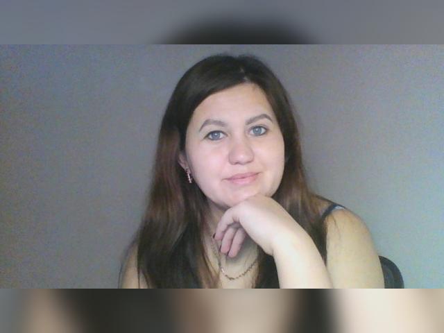 Welcome to cammodel profile for DazzlingDame25