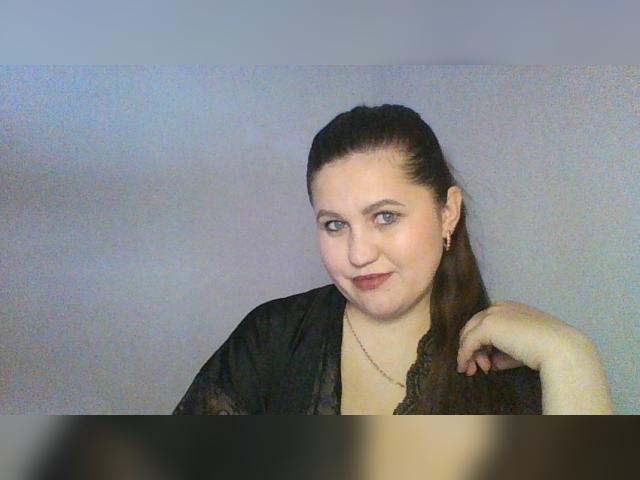 Welcome to cammodel profile for DazzlingDame25