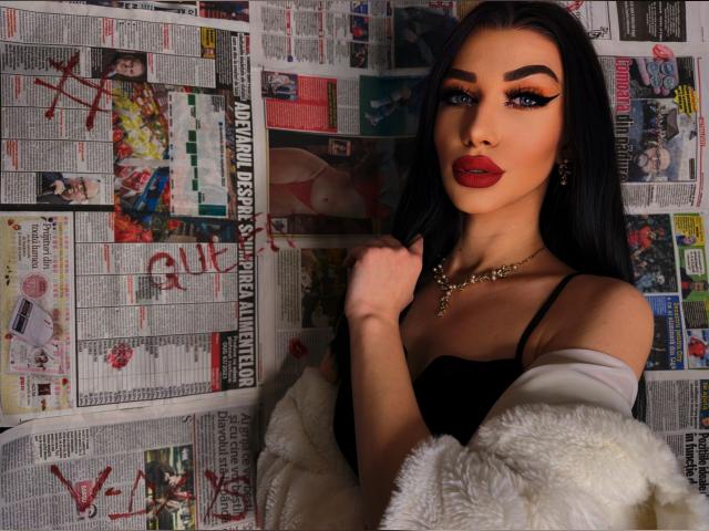 Find your cam match with AmandaBlaze: Fishnets